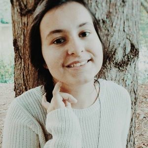 Meet your Posher, Leah